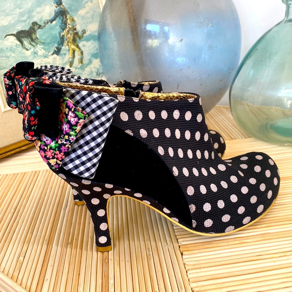 Irregular Choice “Mutiny” NWOT women’s eu 42/us 11. Unworn. Eclectic and unique.